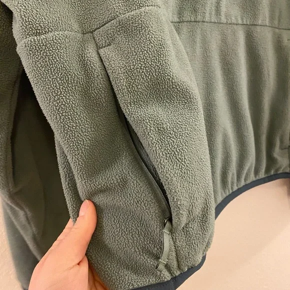 The North Face green Fleece high neck Jacket - Picture 5 of 5